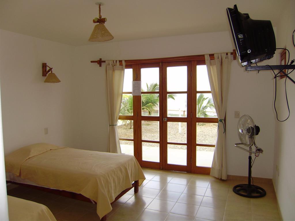 El Gran Velero Hotell Los Órganos Rum bild